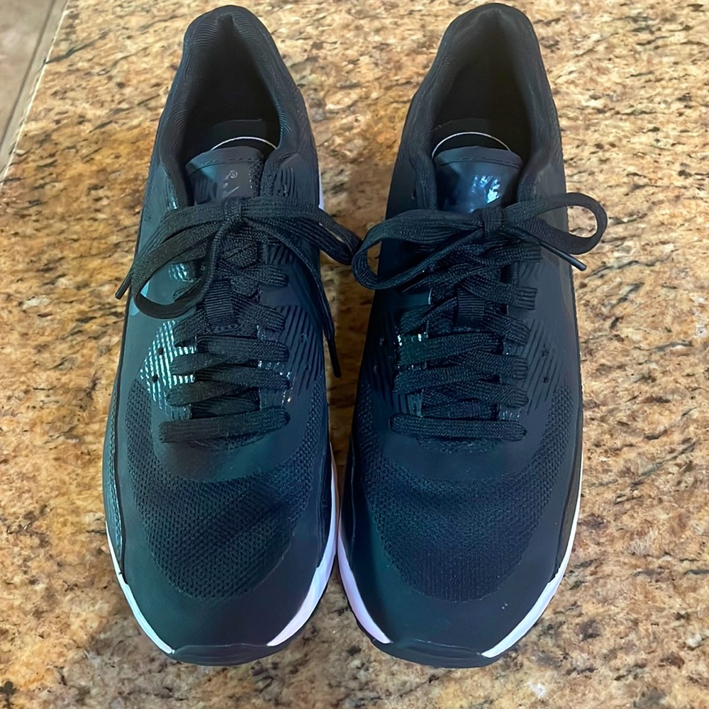 Women’s Nike AirMax